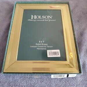 Holson Solid Brass Lacquer-Coated for Tarnish Resistance 5 X 7 Photo Frame. BNIB